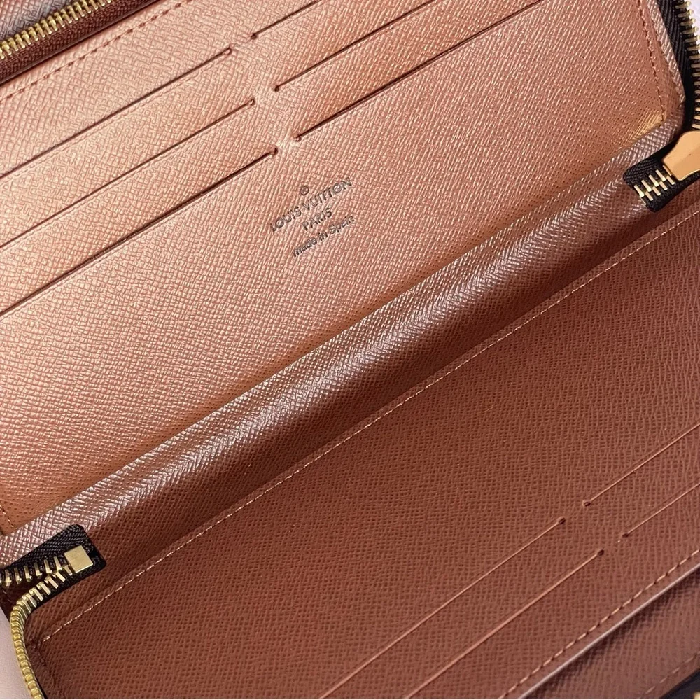 Louis Vuitton Brown and Gold Monogram Zippy Organizer